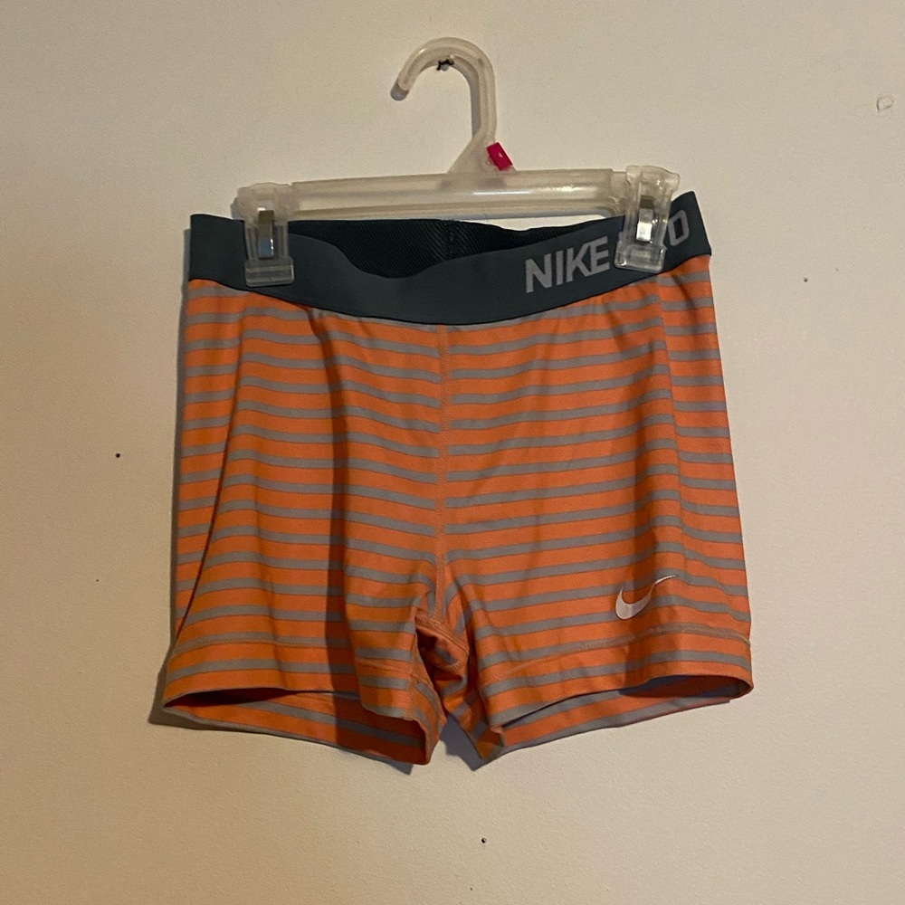 Nike pros